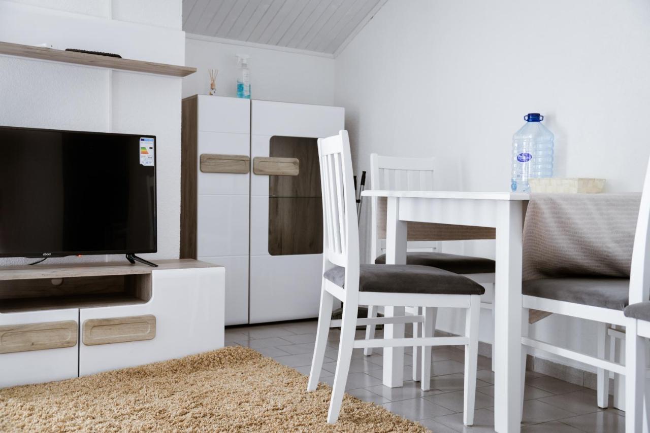 Iker Apartments Tivat Dış mekan fotoğraf