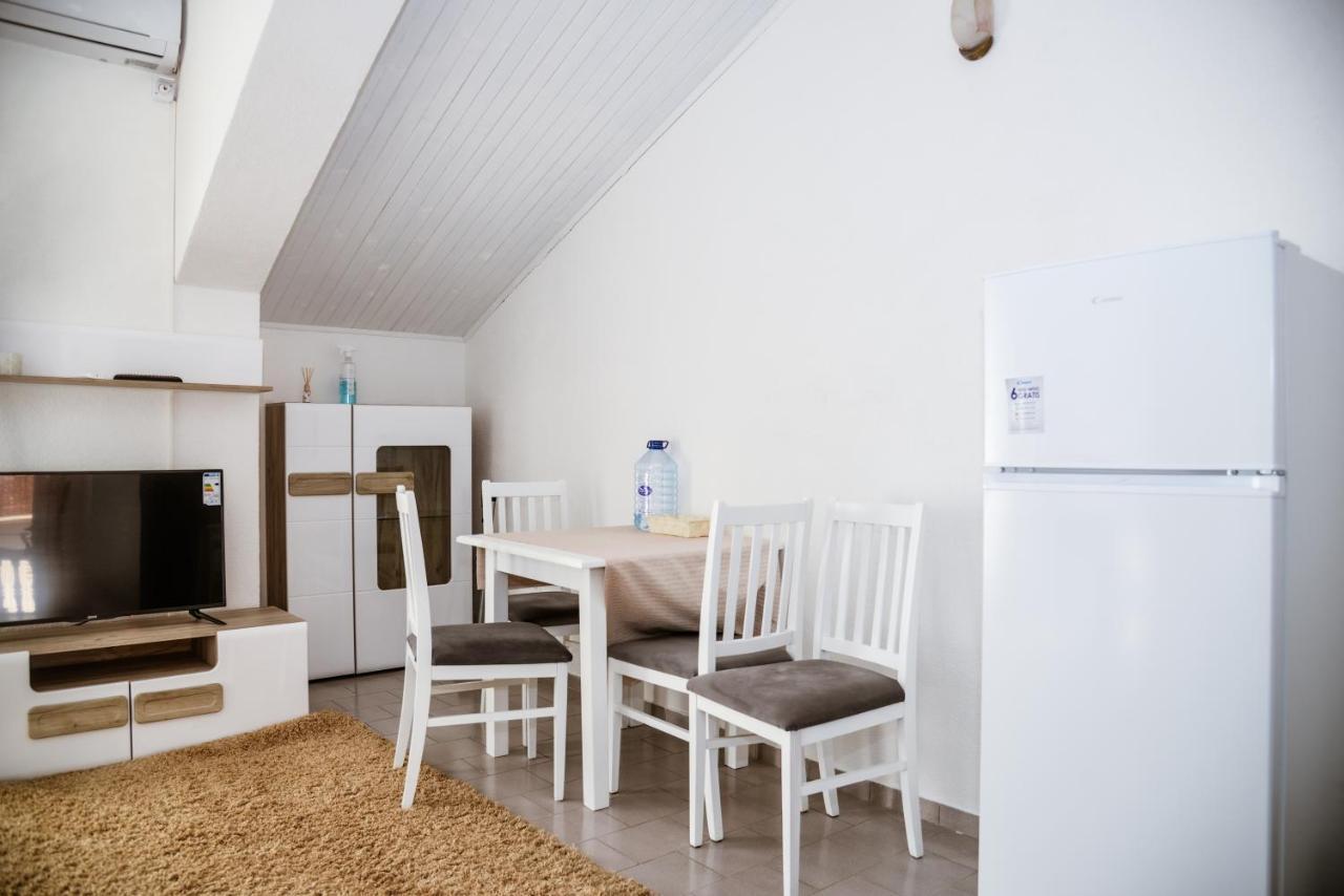 Iker Apartments Tivat Dış mekan fotoğraf