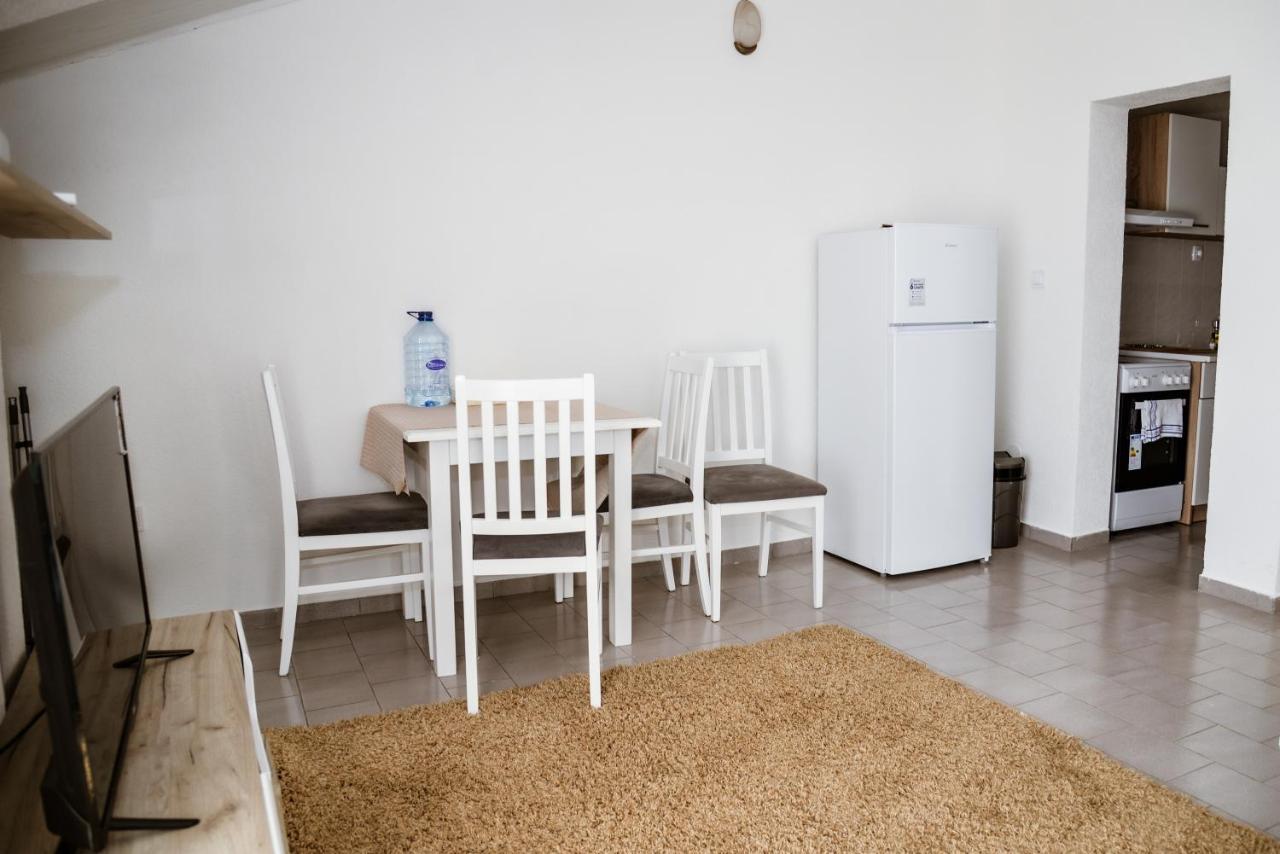 Iker Apartments Tivat Dış mekan fotoğraf
