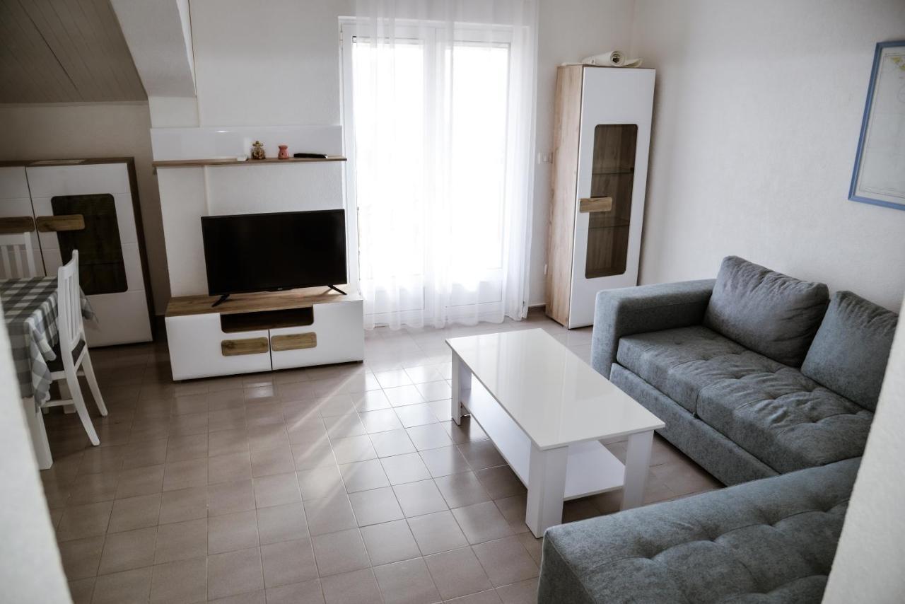 Iker Apartments Tivat Dış mekan fotoğraf