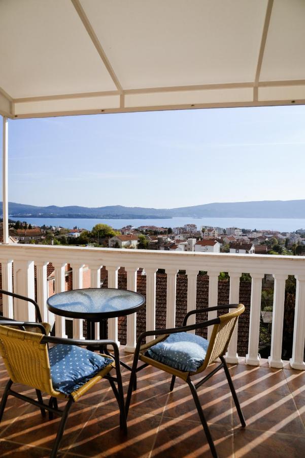 Iker Apartments Tivat Dış mekan fotoğraf