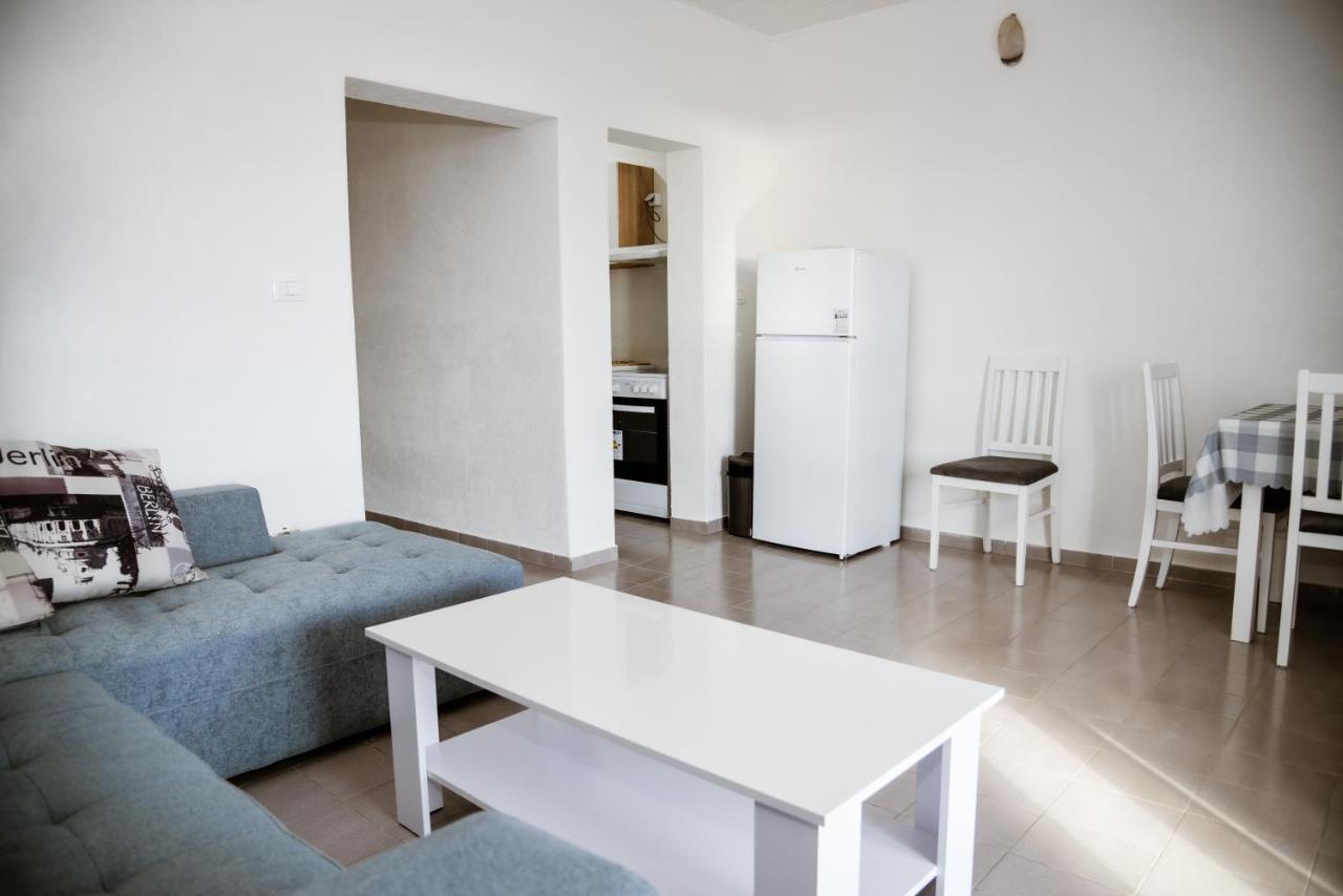 Iker Apartments Tivat Dış mekan fotoğraf